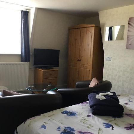 Cavendish House Bed & Breakfast Уеймут Екстериор снимка